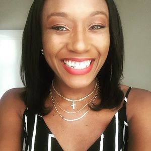 Meet your Posher, Janay
